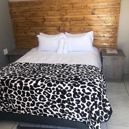 The Nest Overnight And Accommodation Usakos Luaran gambar