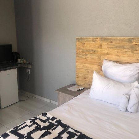 The Nest Overnight And Accommodation Usakos Luaran gambar