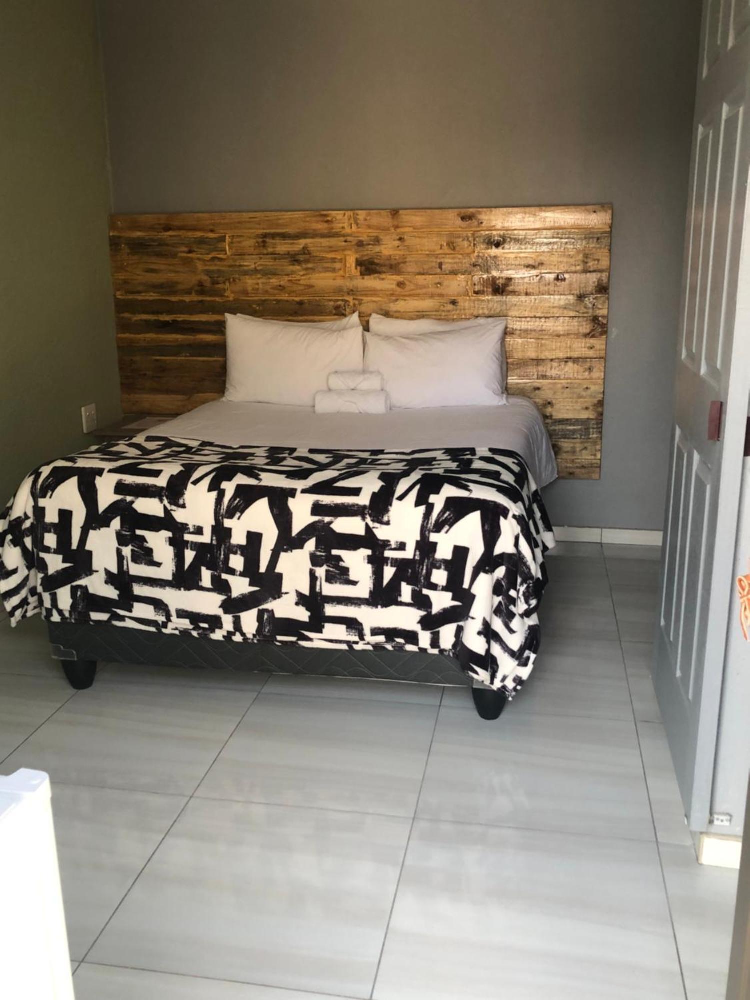 The Nest Overnight And Accommodation Usakos Luaran gambar